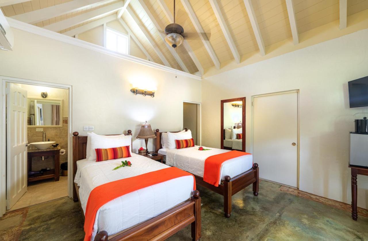 Rosalie Bay Eco Resort & Spa エクステリア 写真