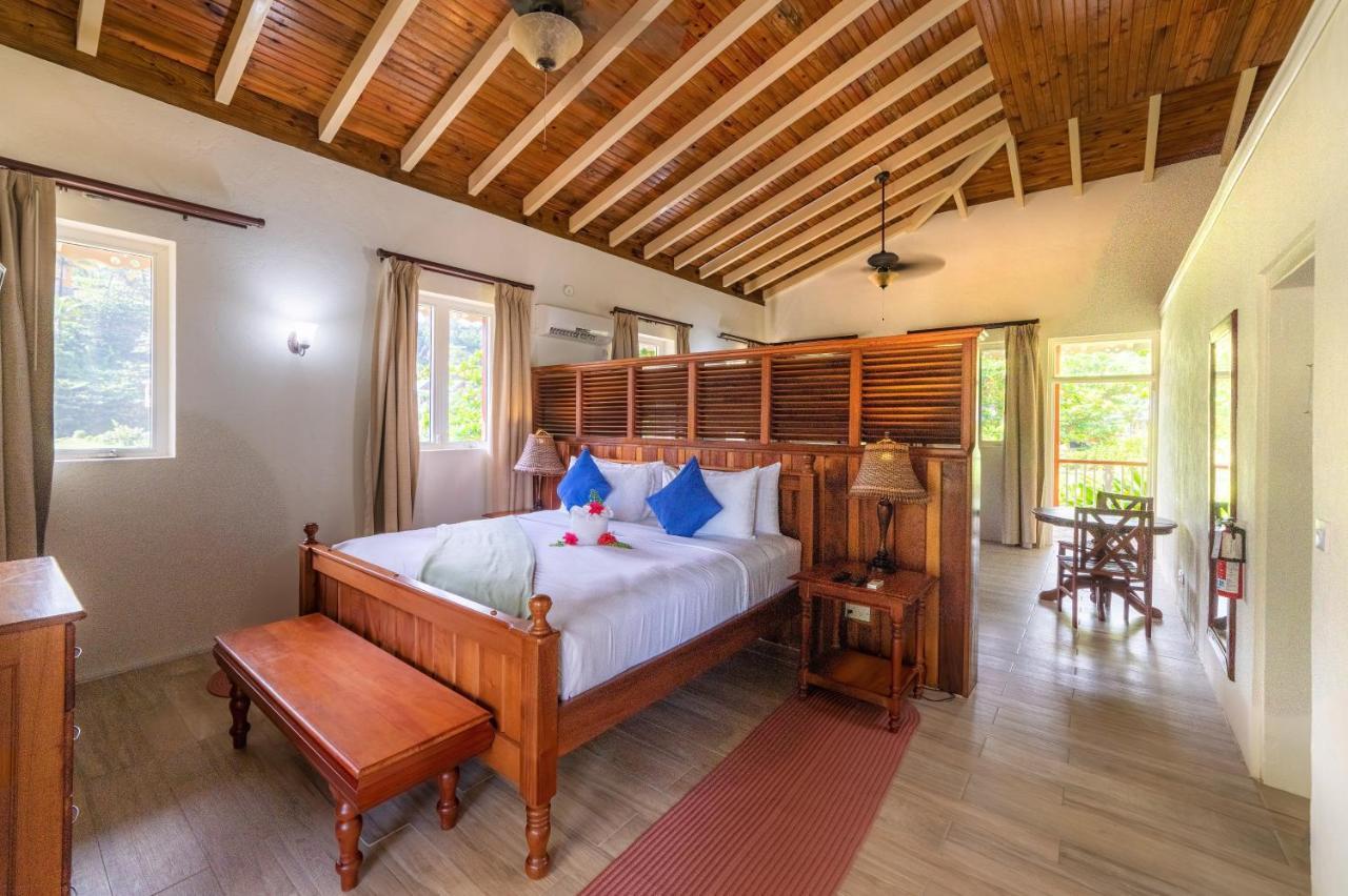 Rosalie Bay Eco Resort & Spa エクステリア 写真