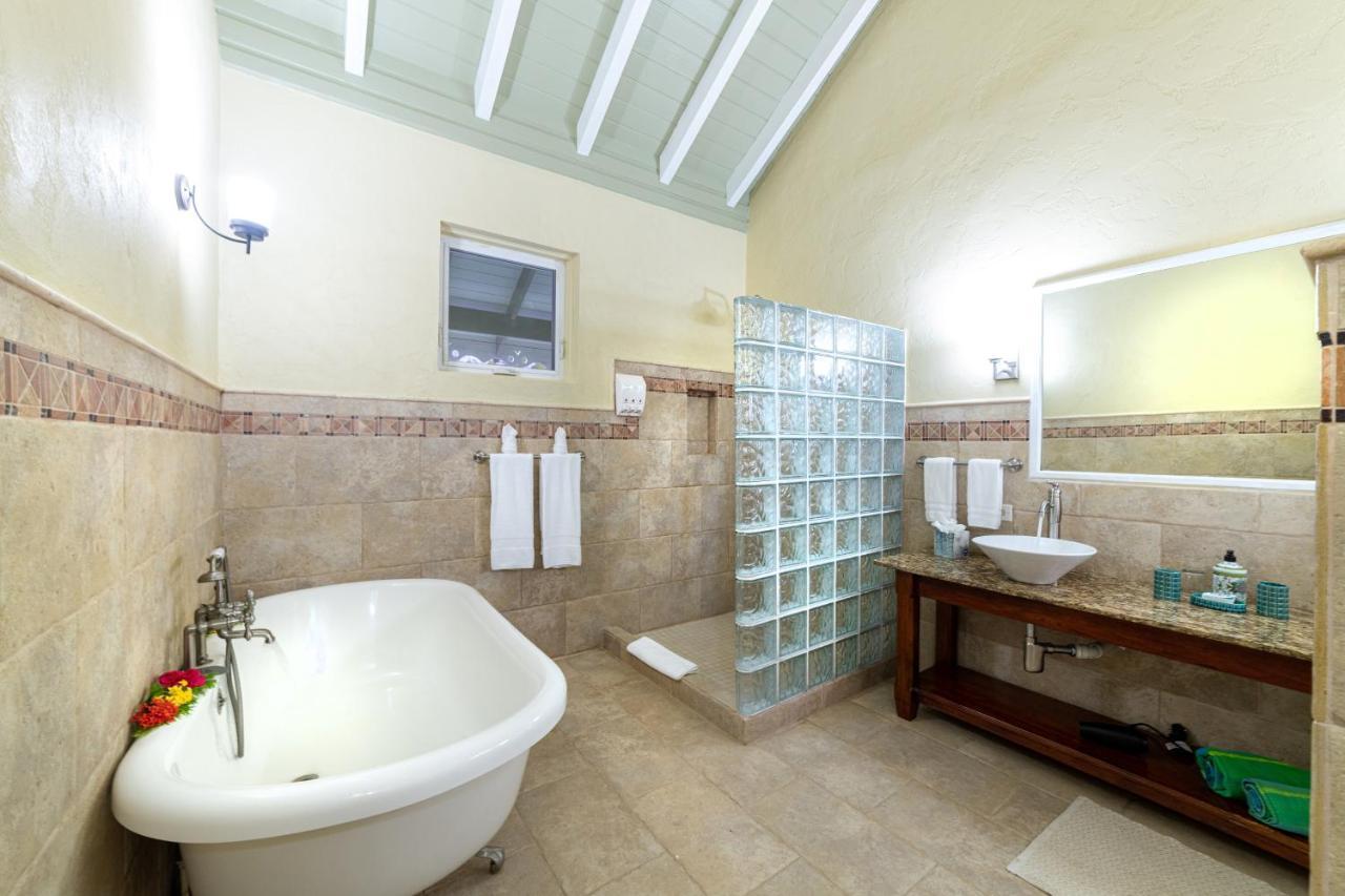 Rosalie Bay Eco Resort & Spa エクステリア 写真